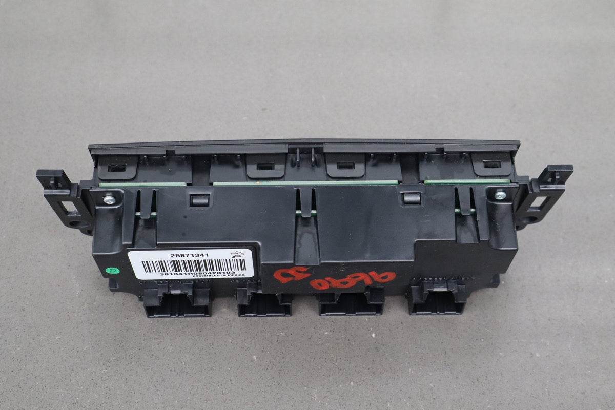 08-11 Chevy Tahoe Dual Zone Climate Control 25936130 Tested