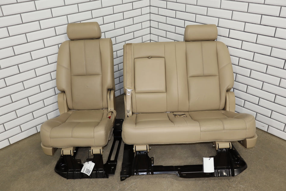 08-13 Chevy Tahoe Hybrid 2nd Row Bench Seat Light Cashmere Floor