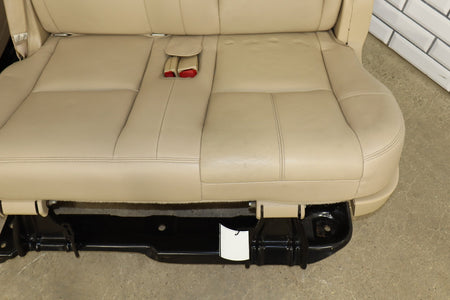 08-13 Chevy Tahoe Hybrid 2nd Row Bench Seat Light Cashmere Floor
