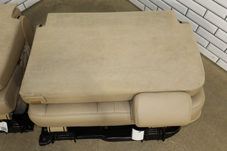 08-13 Chevy Tahoe Hybrid 2nd Row Bench Seat Light Cashmere Floor