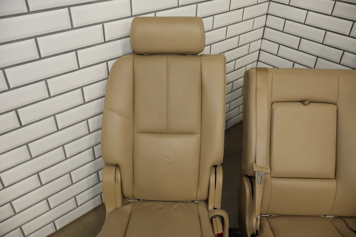 08-13 Chevy Tahoe Hybrid 2nd Row Bench Seat Light Cashmere Floor