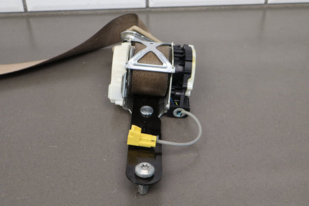08-13 Chevy Tahoe Hybrid Left Front Seat Belt Light Cashmere 313