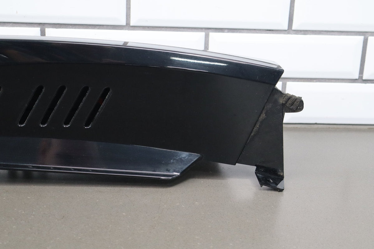 08-13 Chevy Tahoe Hybrid Pair Tail Panel Garnish Moldings 41