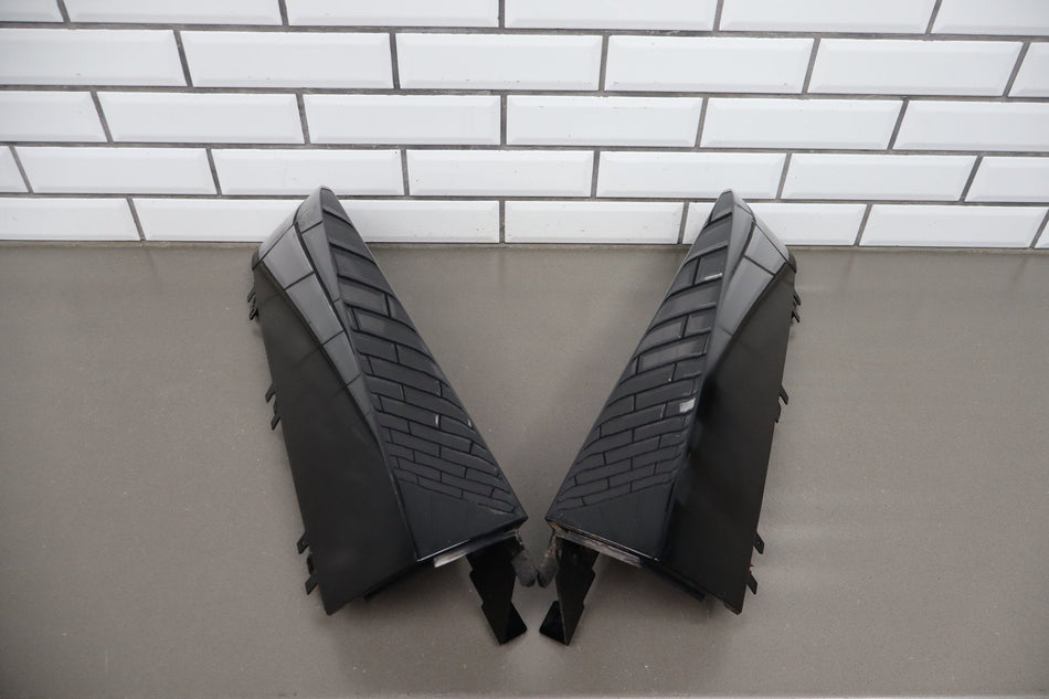 08-13 Chevy Tahoe Hybrid Pair Tail Panel Garnish Moldings 41