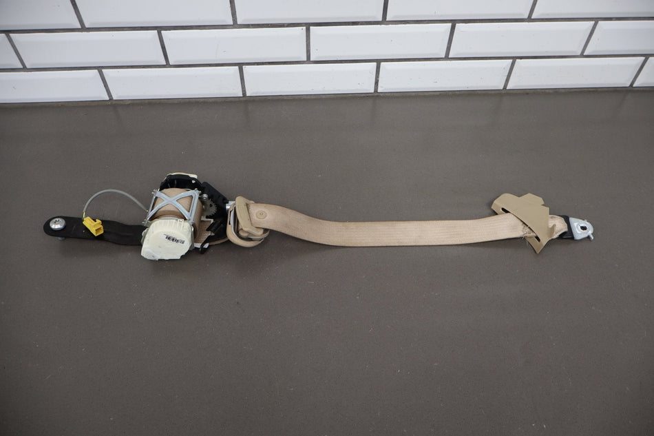 08-13 Chevy Tahoe Hybrid Right Front Seat Belt Light Cashmere 313