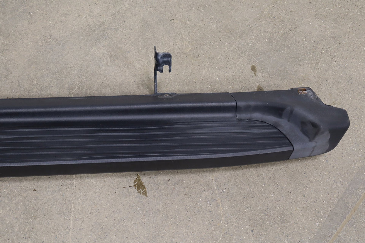 08-13 Chevy Tahoe Hybrid Running Boards 6pc Fender Door Moldings