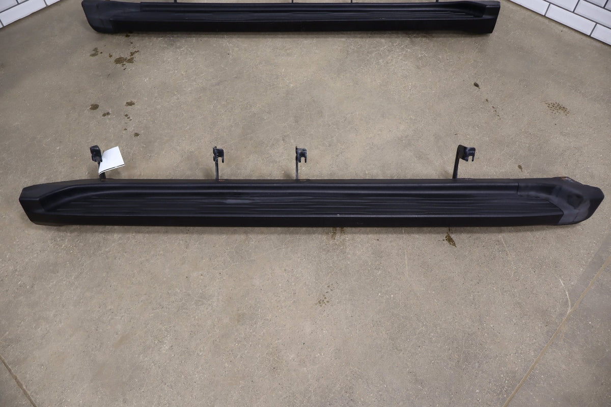 08-13 Chevy Tahoe Hybrid Running Boards 6pc Fender Door Moldings