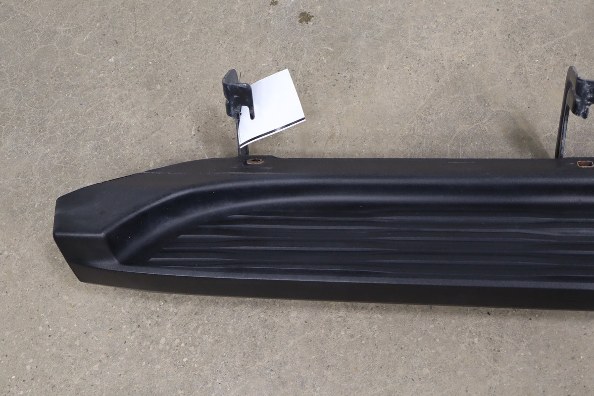 08-13 Chevy Tahoe Hybrid Running Boards 6pc Fender Door Moldings