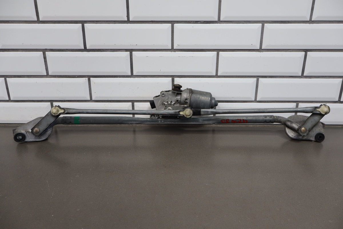 08-14 Dodge Challenger Front Wiper Motor & Linkage Transmission Tested OEM