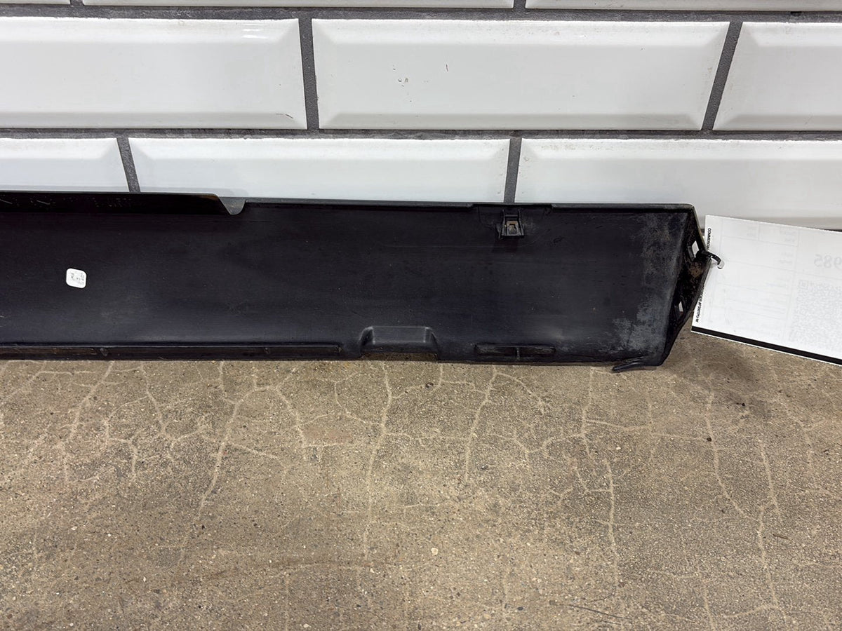08-14 Dodge Challenger LH Driver Rocker Molding Side Skirt Black OEM