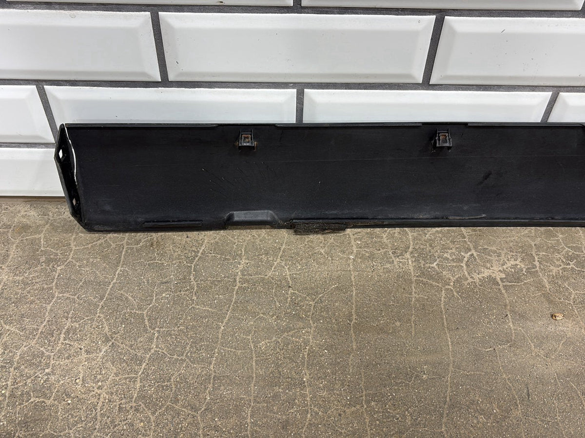 08-14 Dodge Challenger LH Driver Rocker Molding Side Skirt Black OEM