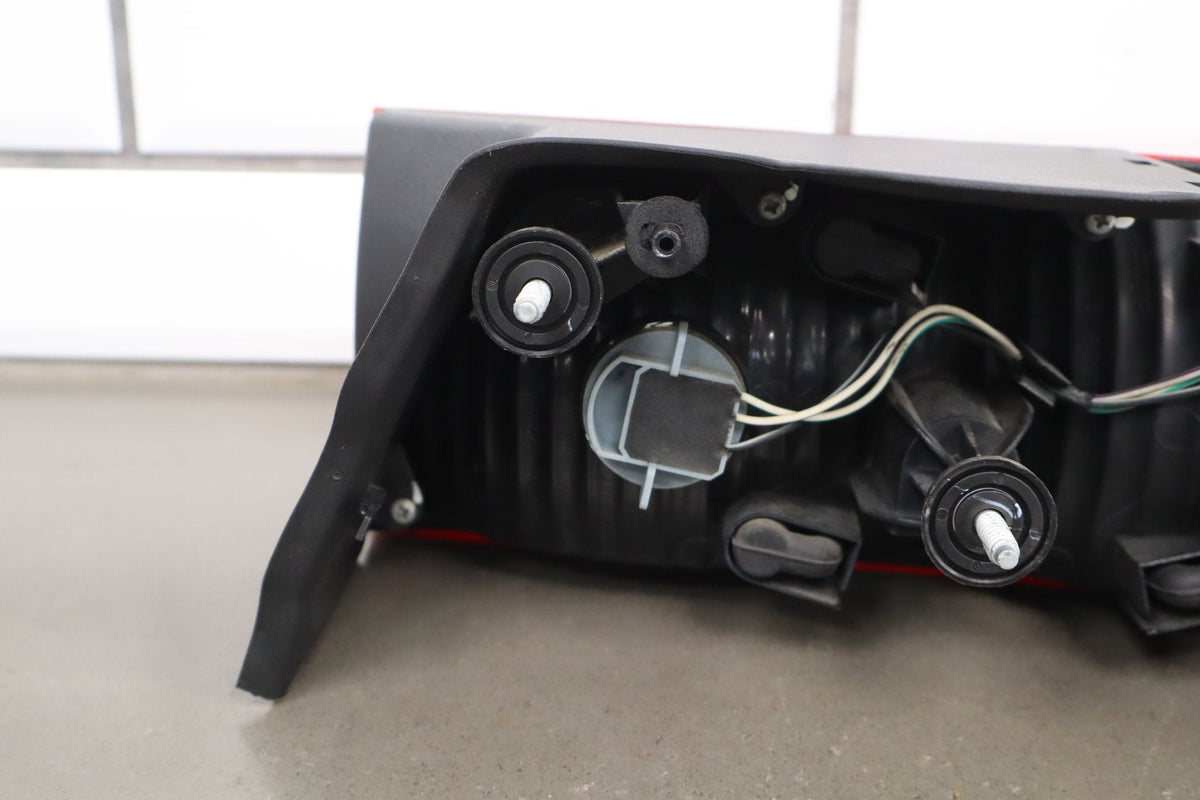 08-14 Dodge Challenger LH Driver Tail Light 5028781AE OEM