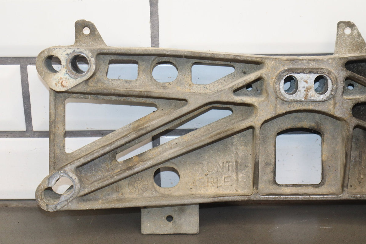 08-14 Dodge Challenger RWD Automatic Transmission Crossmember OEM