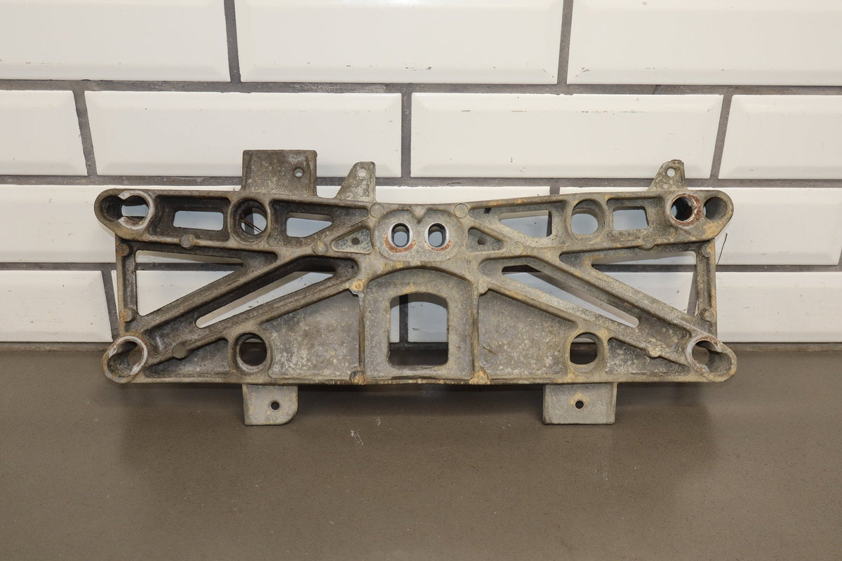 08-14 Dodge Challenger RWD Automatic Transmission Crossmember OEM
