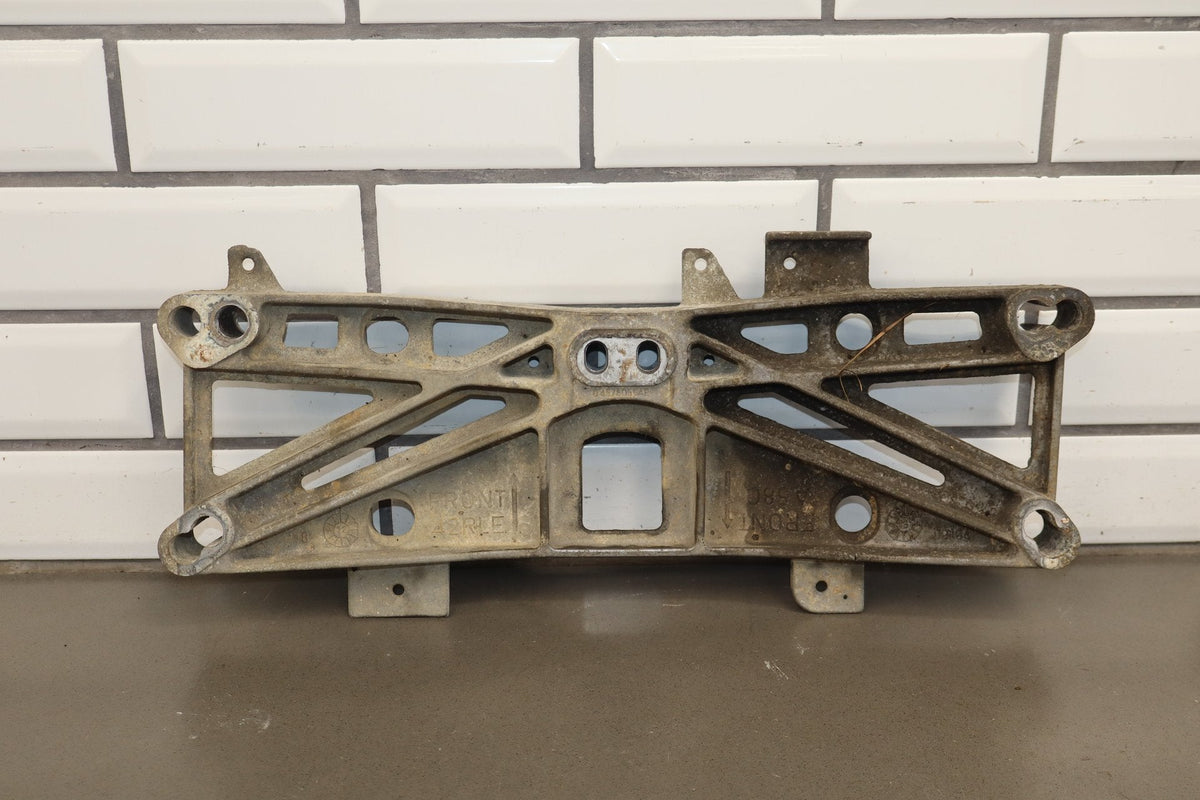 08-14 Dodge Challenger RWD Automatic Transmission Crossmember OEM