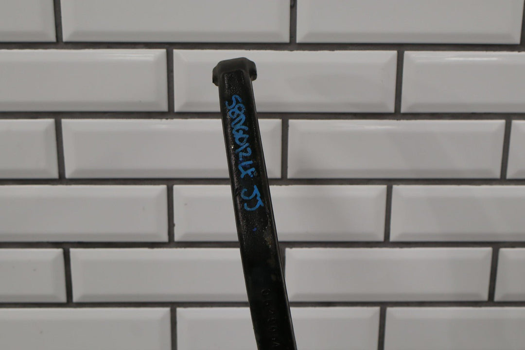 08 - 14 Dodge Challenger SRT - 8 Driver Left Front Spindle / Knuckle OEM