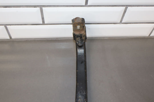 08 - 14 Dodge Challenger SRT - 8 Driver Left Front Spindle / Knuckle OEM