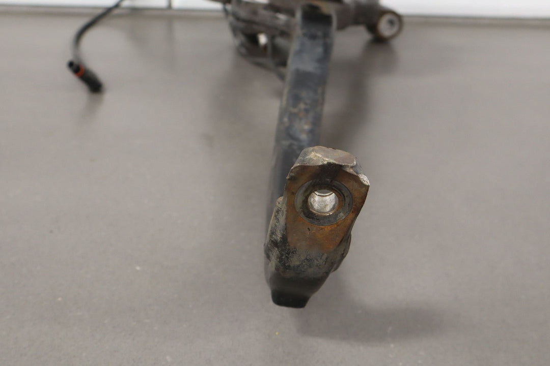 08 - 14 Dodge Challenger SRT - 8 Driver Left Front Spindle / Knuckle OEM