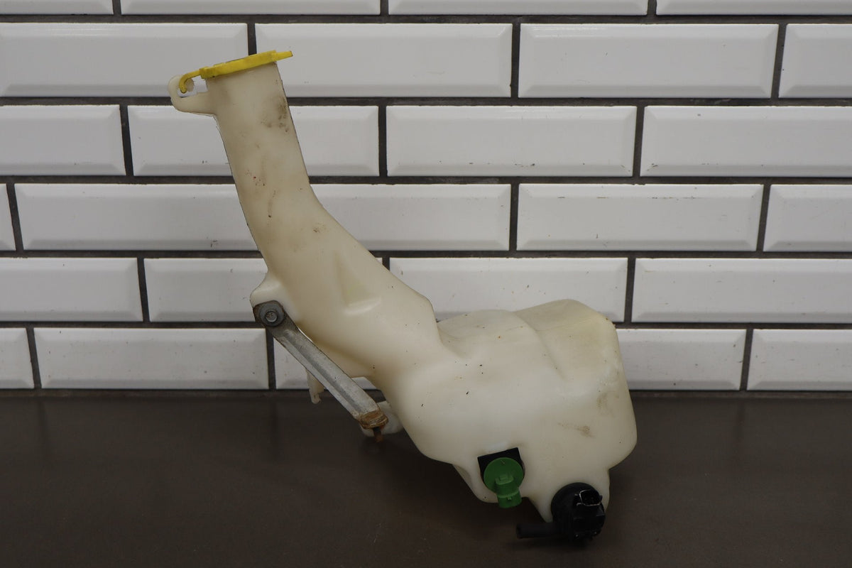08-14 Dodge Challenger Windshield Washer Bottle Reservoir Pump Lid OEM