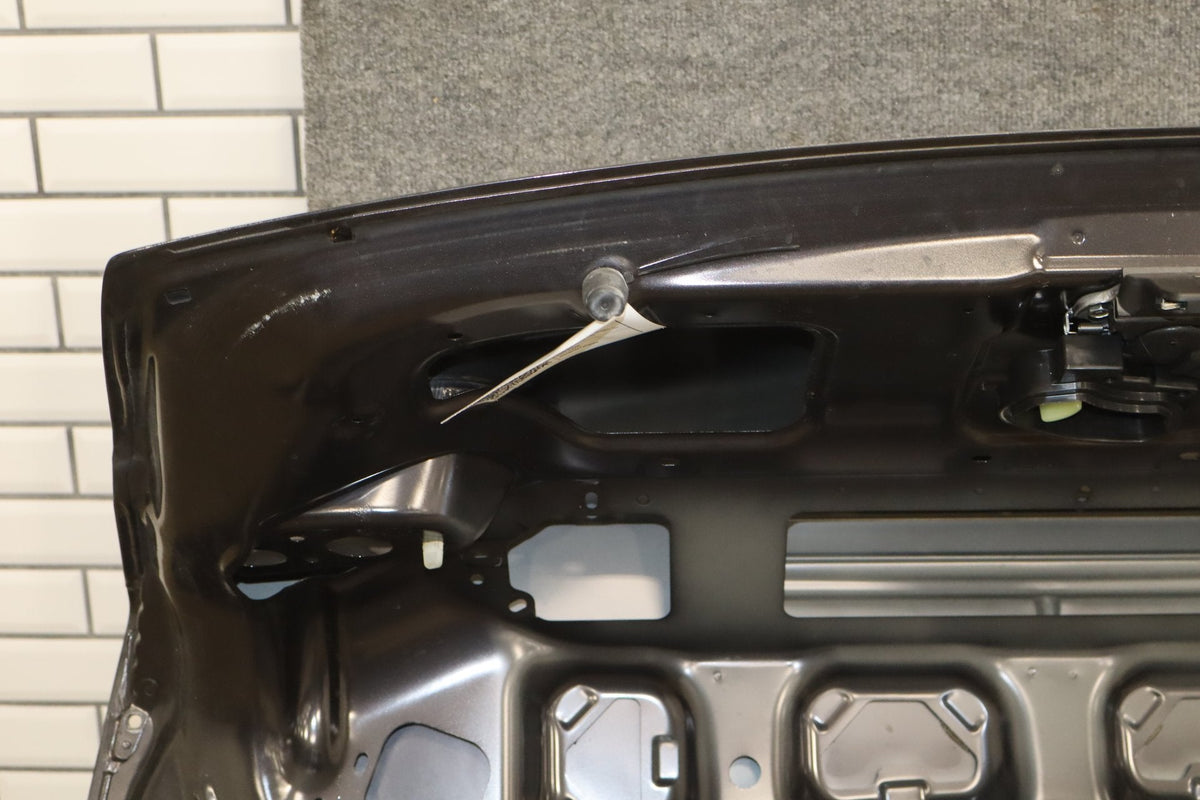 08-15 Mitsubishi EVO X Trunk Lid Decklid OEM Phantom Black U02 Passive Entry