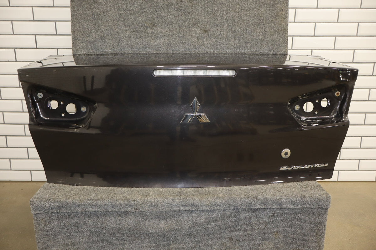 08-15 Mitsubishi EVO X Trunk Lid Decklid OEM Phantom Black U02 Passive Entry