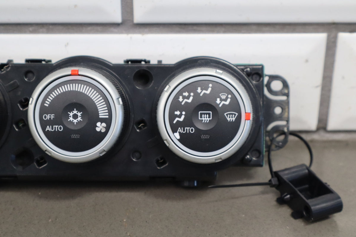 08-15 Mitsubishi Lancer Evo X Automatic Climate Control Tested
