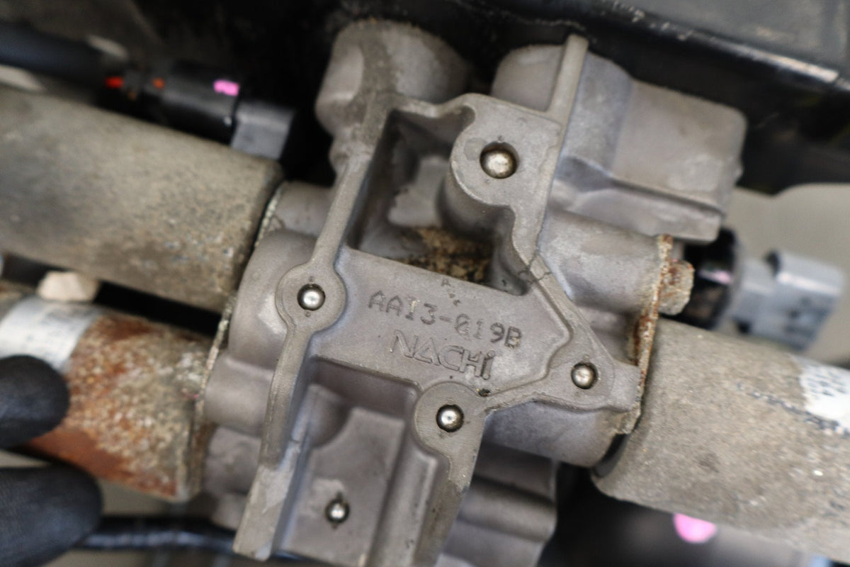 08-15 Mitsubishi Lancer Evo X AYC ACD Pump 3520A043