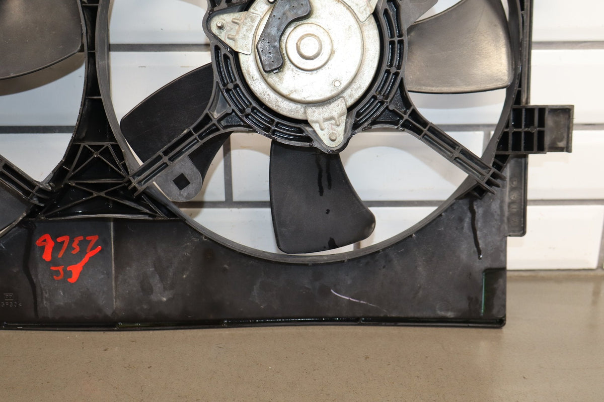 08-15 Mitsubishi Lancer Evo X Cooling Fans w/ Shroud 1355A140