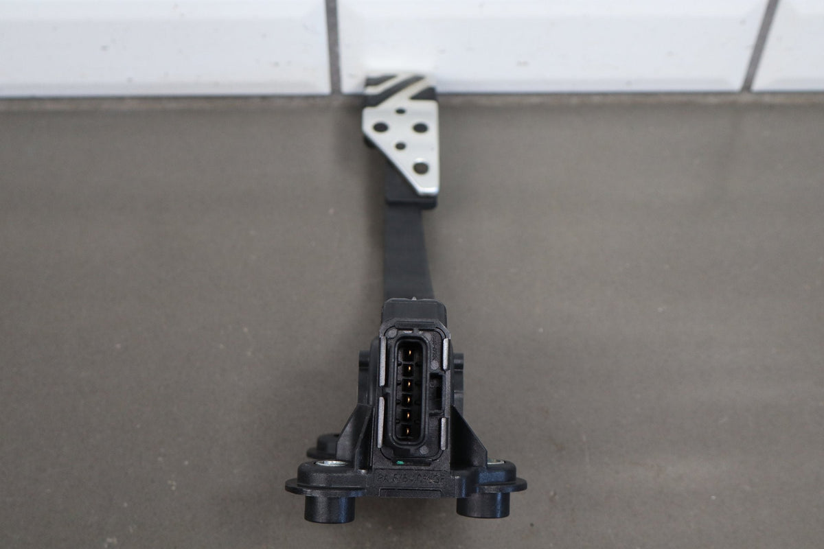 08-15 Mitsubishi Lancer Evo X Electronic Throttle Pedal
