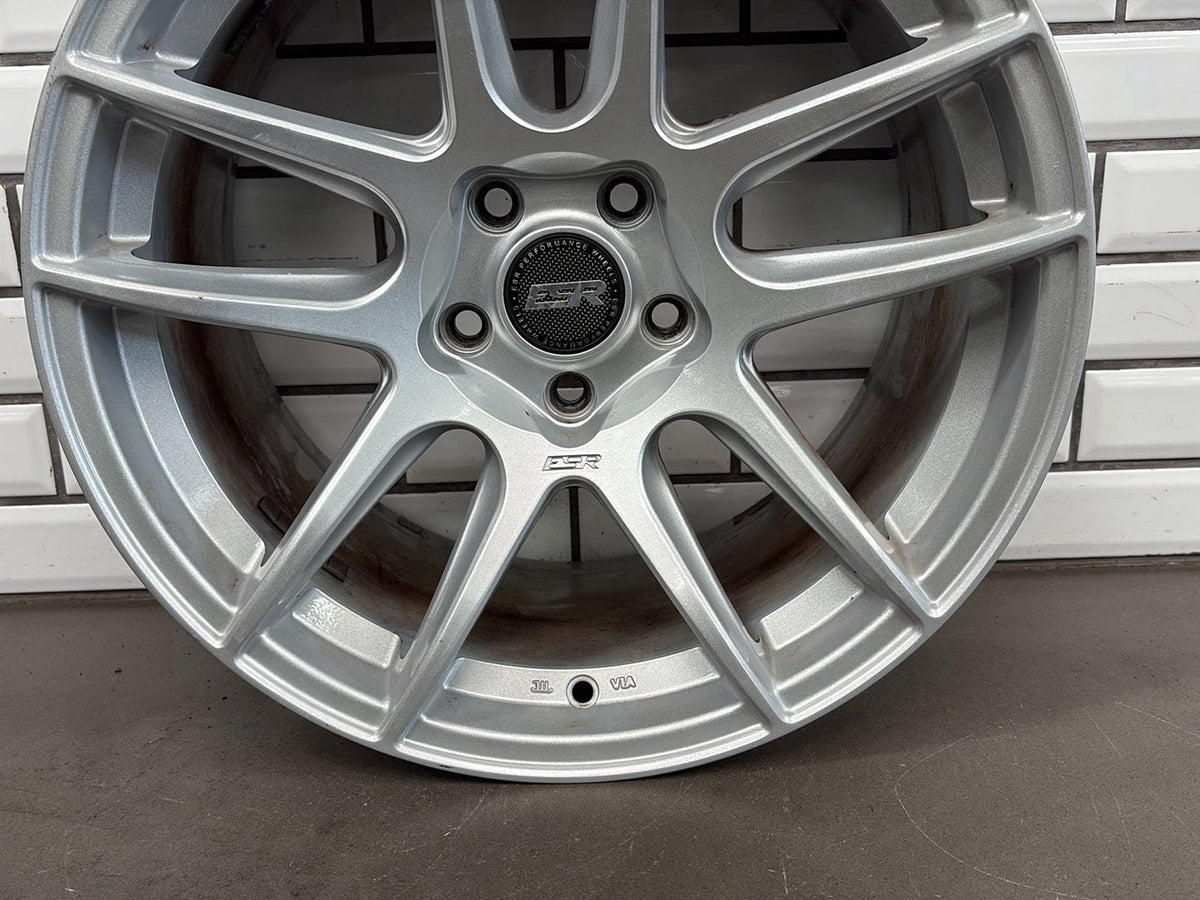 08-15 Mitsubishi Lancer Evo X ESR CS8 Wheel 18x9.5 ET21