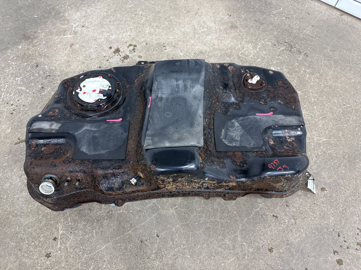 08-15 Mitsubishi Lancer Evo X Fuel Tank with Pump