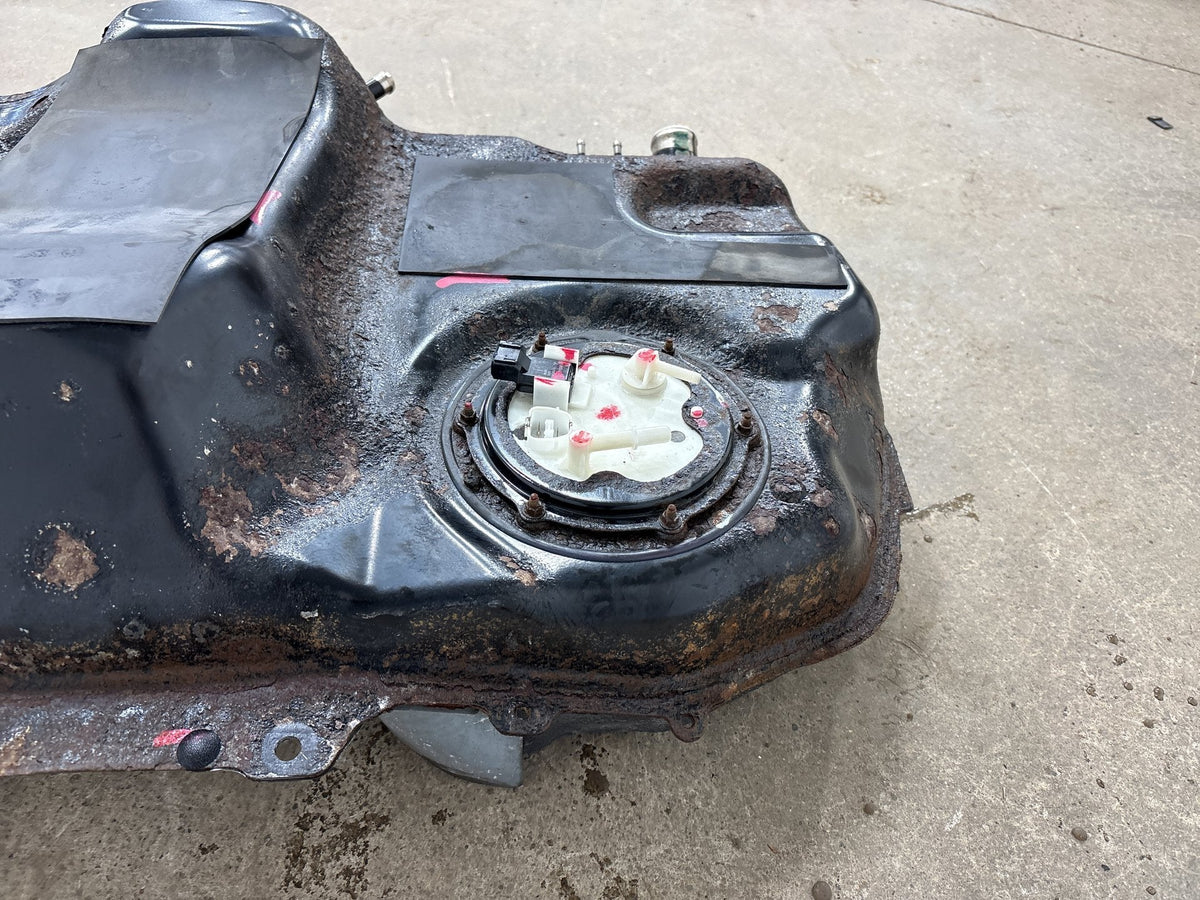08-15 Mitsubishi Lancer Evo X Fuel Tank with Pump