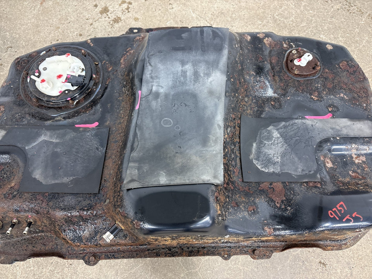 08-15 Mitsubishi Lancer Evo X Fuel Tank with Pump