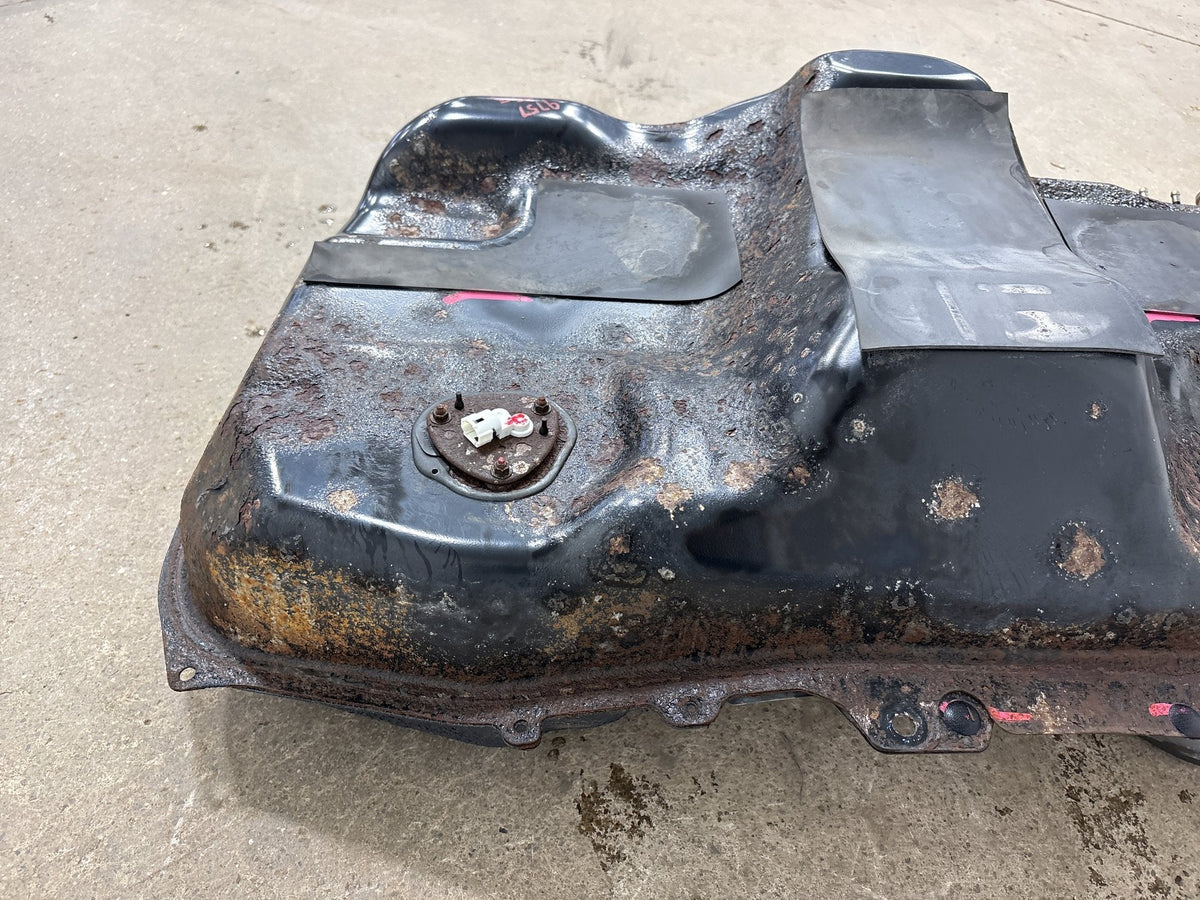08-15 Mitsubishi Lancer Evo X Fuel Tank with Pump