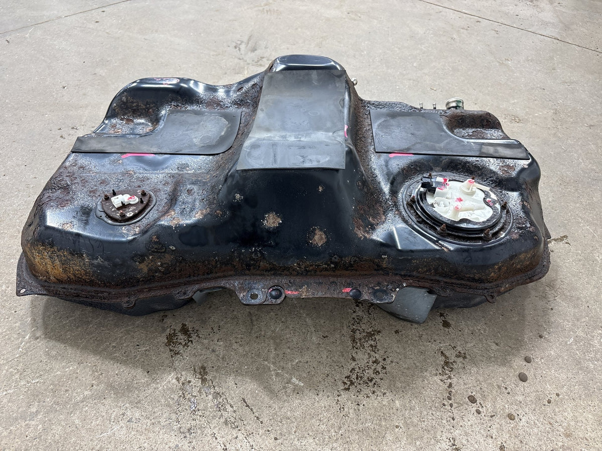 08-15 Mitsubishi Lancer Evo X Fuel Tank with Pump