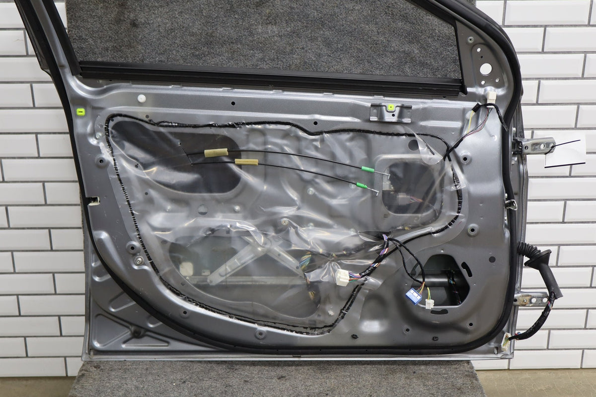 08-15 Mitsubishi Lancer Evo X Left Front Door (Gray U17 Damage)