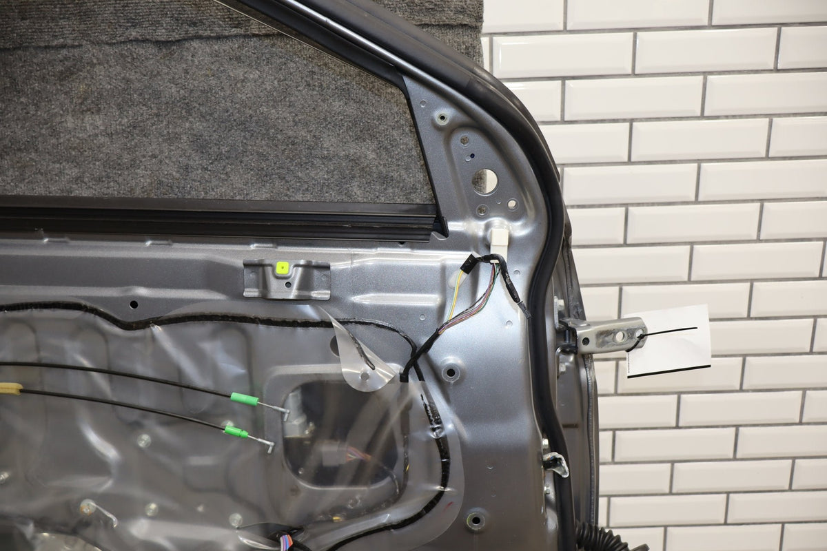 08-15 Mitsubishi Lancer Evo X Left Front Door (Gray U17 Damage)