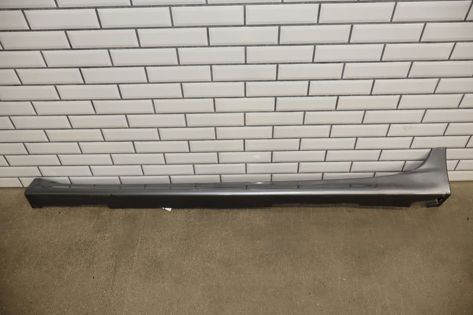 08-15 Mitsubishi Lancer Evo X Left Side Skirt (Cracked Tabs)