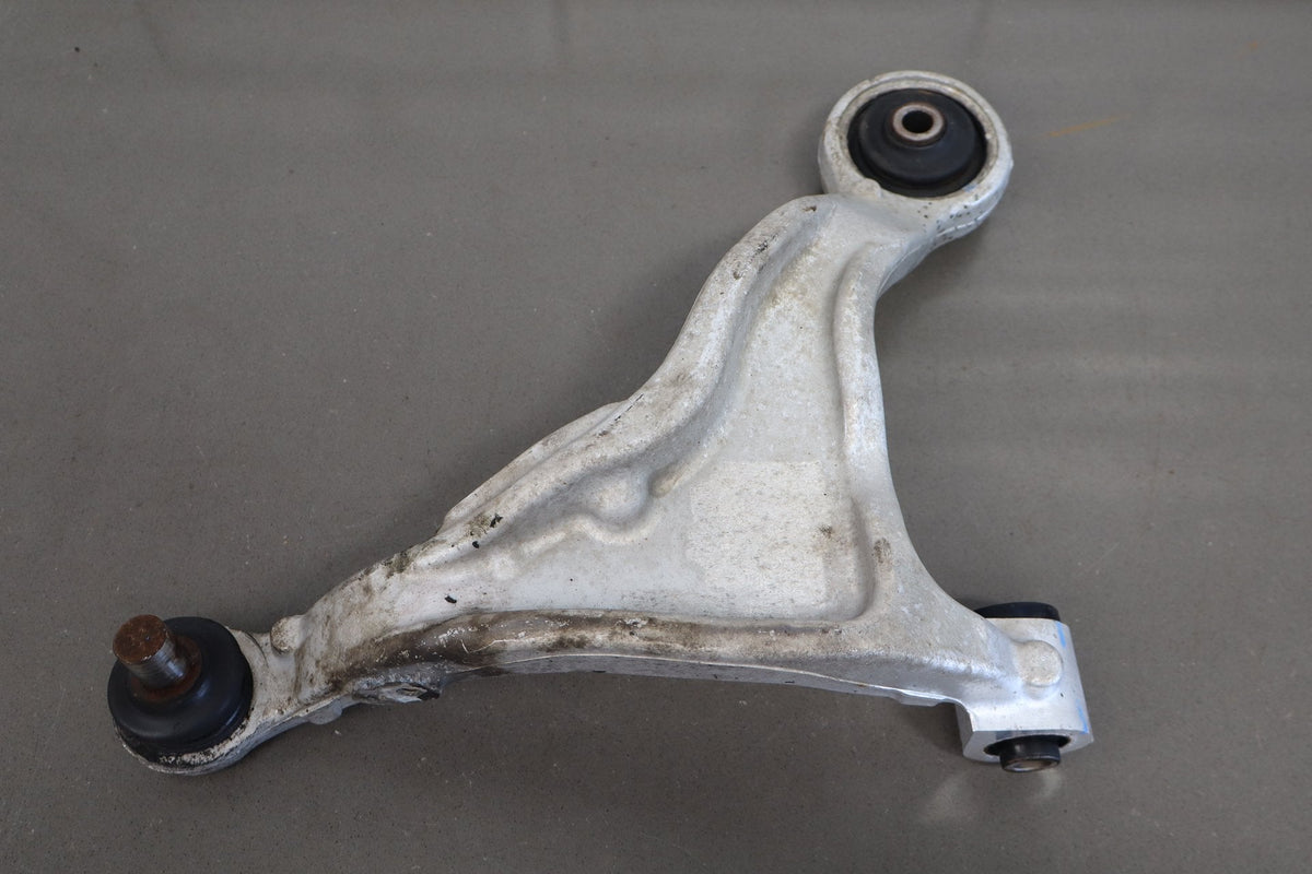08-15 Mitsubishi Lancer Evo X LH Rear Knuckle Assembly