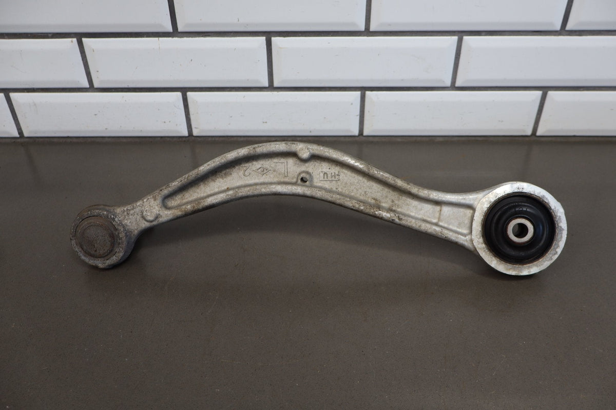 08-15 Mitsubishi Lancer Evo X LH Rear Knuckle Assembly