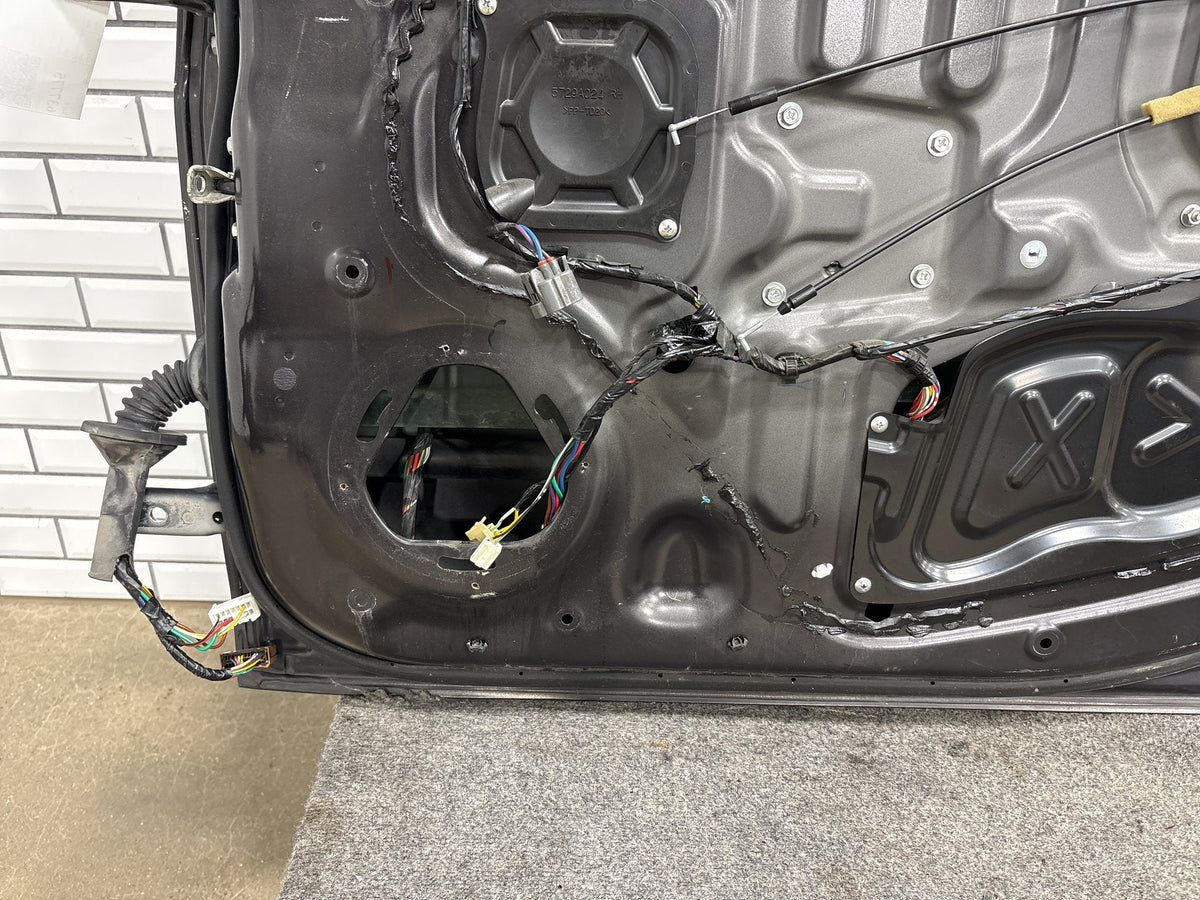 08-15 Mitsubishi Lancer Evo X RH Front Door (Crease) Black 02