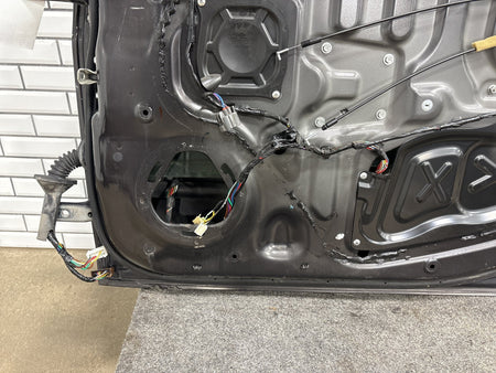 08-15 Mitsubishi Lancer Evo X RH Front Door (Crease) Black 02
