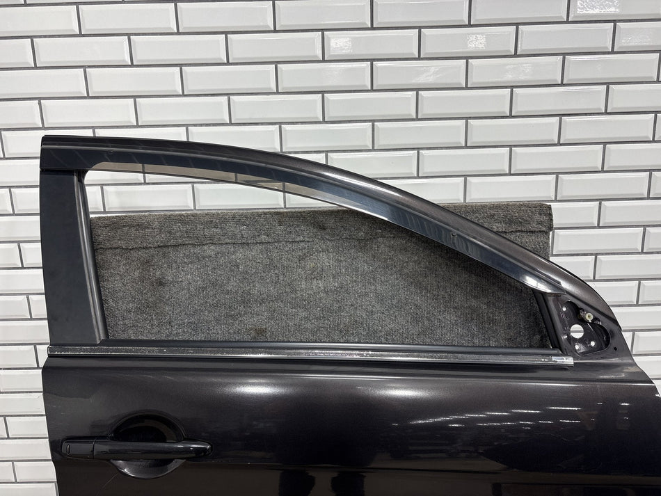 08-15 Mitsubishi Lancer Evo X RH Front Door (Crease) Black 02