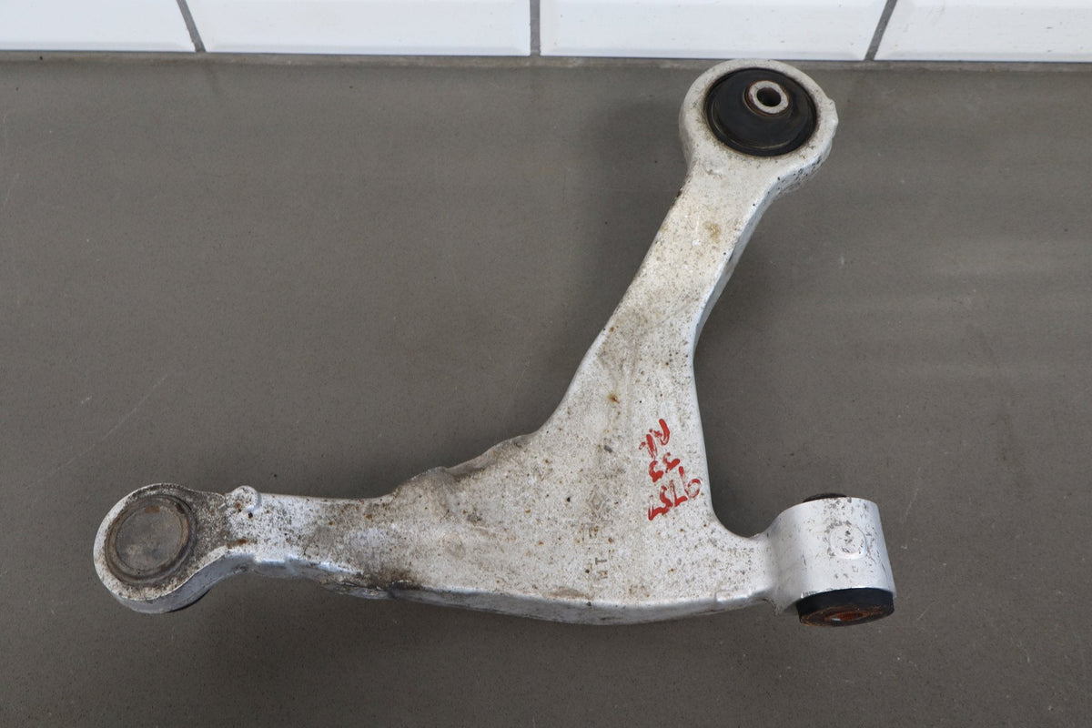 08-15 Mitsubishi Lancer Evo X RH Rear Knuckle Assembly