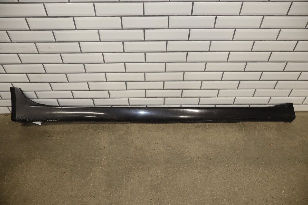 08-15 Mitsubishi Lancer Evo X RH Side Skirt (Phantom Black)