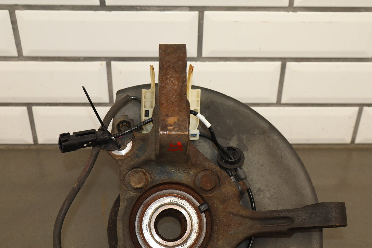 08-15 Mitsubishi Lancer Evo X Right Front Spindle Hub ABS