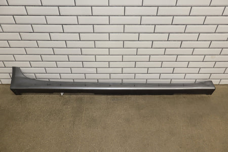 08-15 Mitsubishi Lancer Evo X Right Side Skirt (Cracked Tabs)