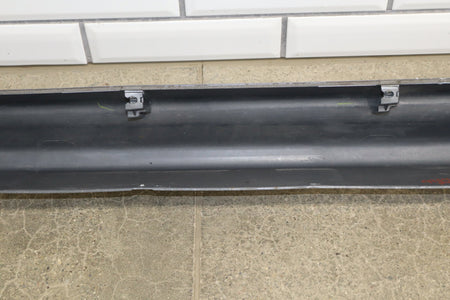 08-15 Mitsubishi Lancer Evo X Right Side Skirt (Cracked Tabs)