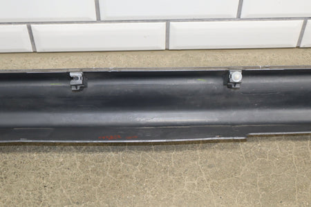 08-15 Mitsubishi Lancer Evo X Right Side Skirt (Cracked Tabs)
