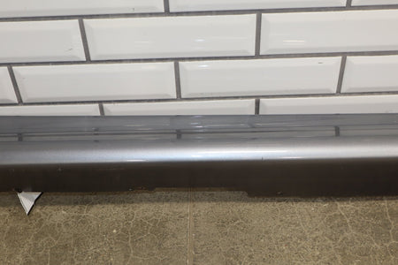 08-15 Mitsubishi Lancer Evo X Right Side Skirt (Cracked Tabs)